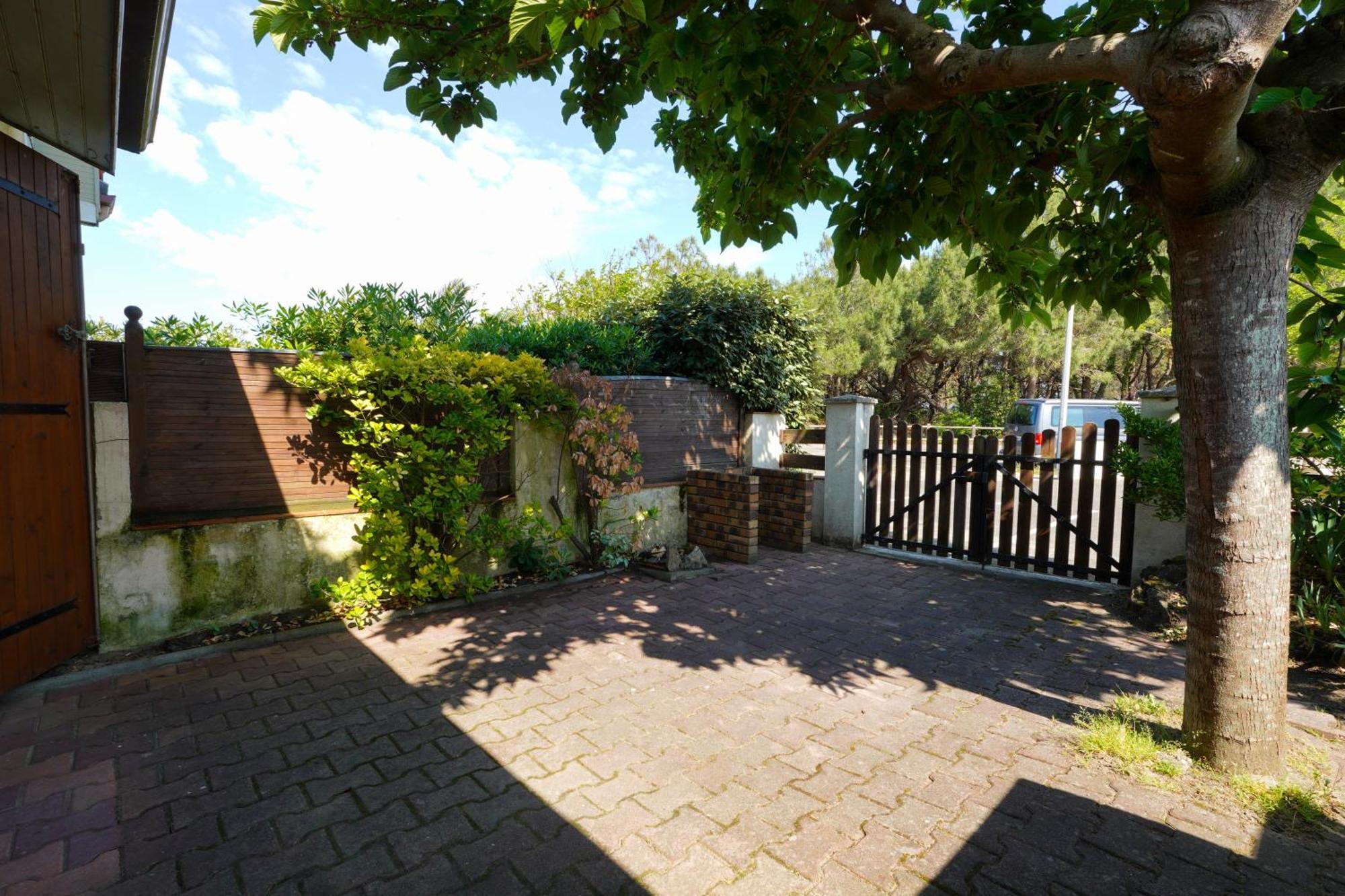 Maisonnette au pied de l'Océan avec terrasse Biscarrosse Extérieur photo